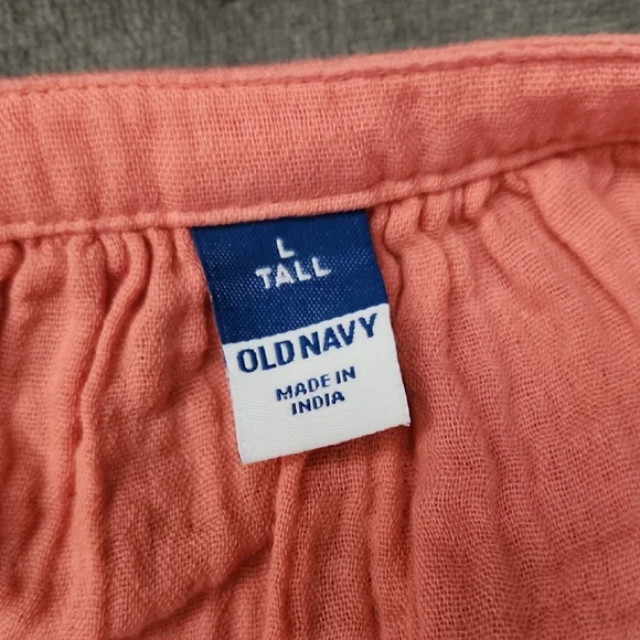 🌟DONATING 4/17🌟 Old Navy Women's Peach Blouse - Picture 2 of 5